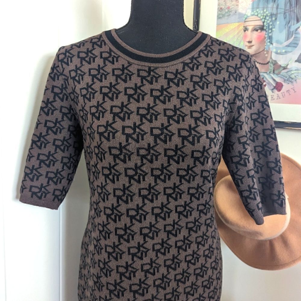 DKNY Logo Sweater Dress S Whimsigoth Preppy Feminine Transitional Cozy Capsule - Picture 2 of 9
